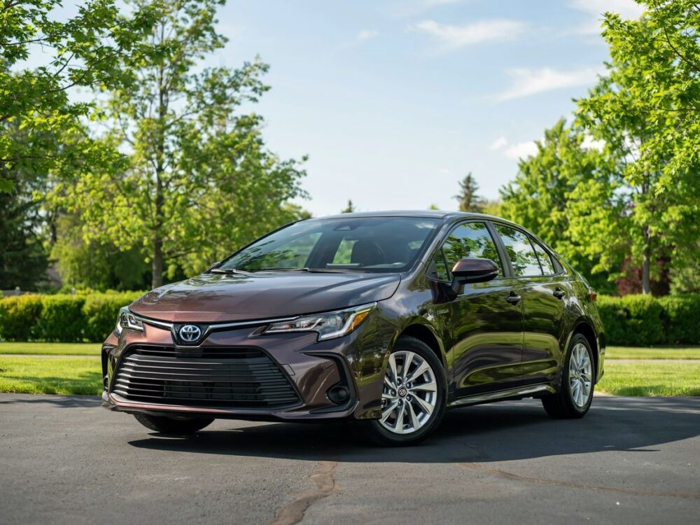 VSC Toyota co to jest Jak działa system stabilizacji toru jazdy i dlaczego jest ważny