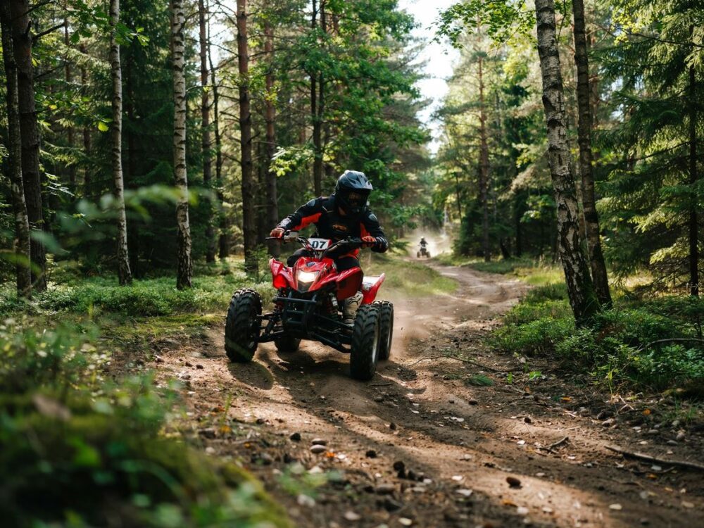 quad na drodze