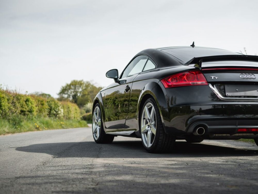 spoiler sportowy na Audi TT 8N