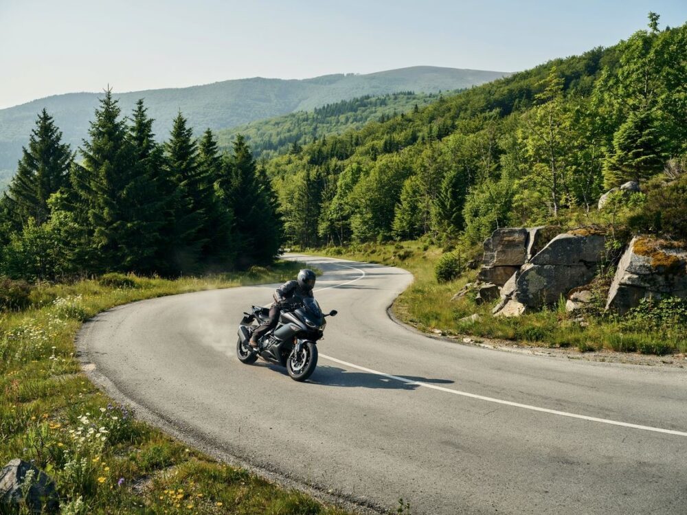 Gotowe trasy motocyklowe idealne na weekendowe wycieczki z mapą i wskazówkami